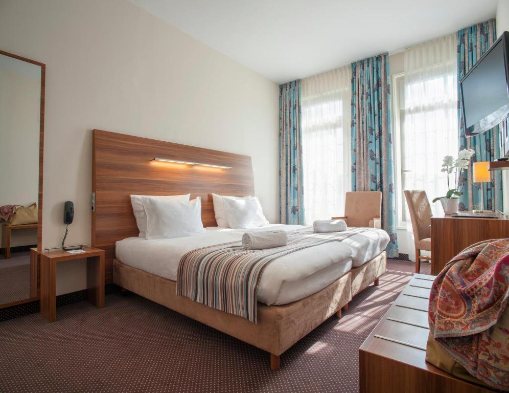 Albert Premier Hotel Bagnoles-de-l'Orne Номер фото