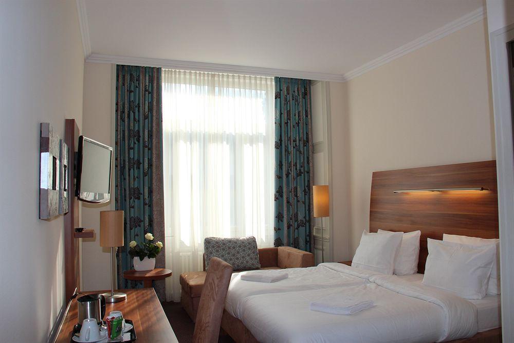 Albert Premier Hotel Bagnoles-de-l'Orne Экстерьер фото