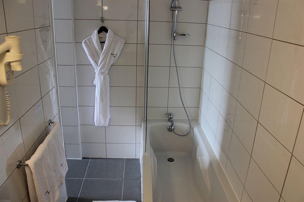 Albert Premier Hotel Bagnoles-de-l'Orne Экстерьер фото