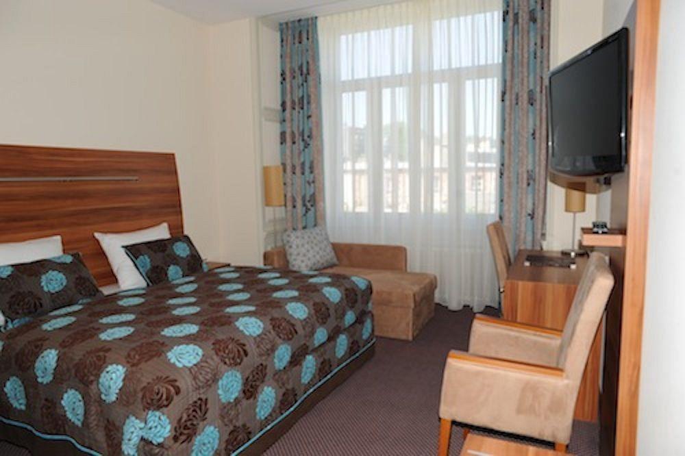 Albert Premier Hotel Bagnoles-de-l'Orne Экстерьер фото